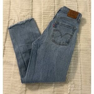 Levi's Premium Ribcage Straight Leg Jeans Women Size 26 Button Fly Stretch Denim